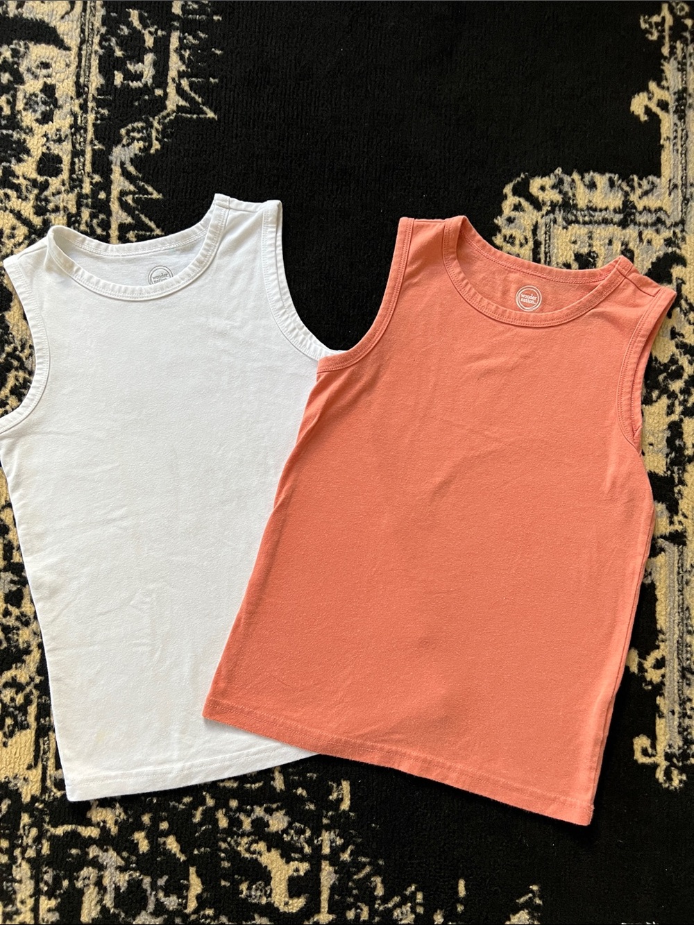 Boys 2 pc tank bundle size 6/7